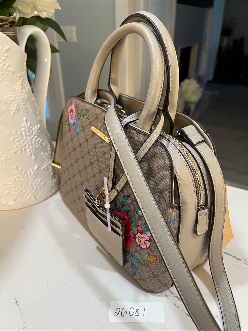 Steve Madden Beige Floral-Embroidered Dome Satchel - Picture 14 of 16